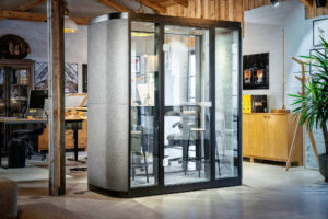 Aménagement de cabines acoustiques dans des espaces de travail en flex-office ou coworking - Bloom Inside Lyon